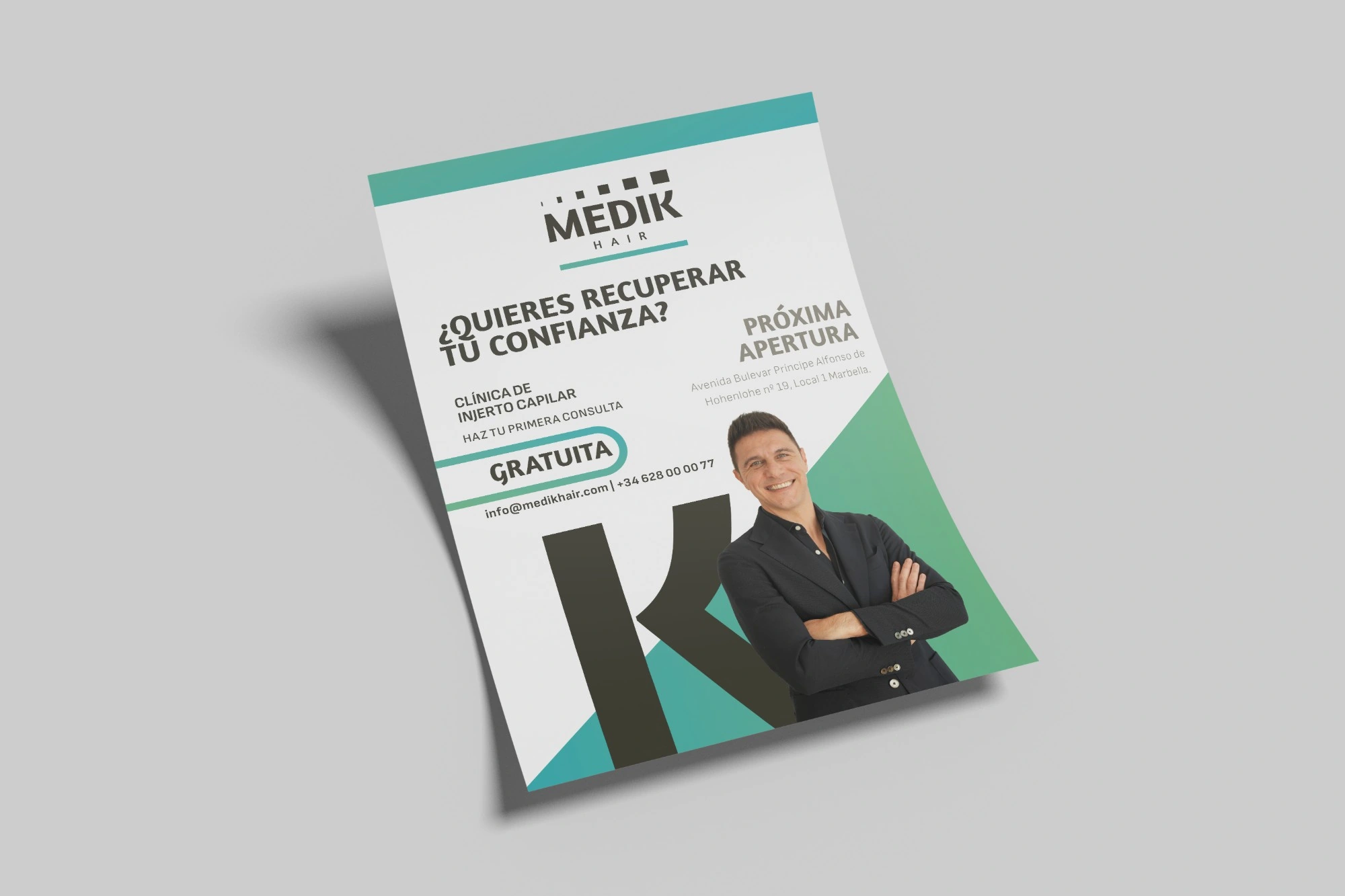 Cartel de primera consulta gratuita de Medik Hair